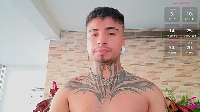 הופעת וובקאם של JuanCamiilo_66
