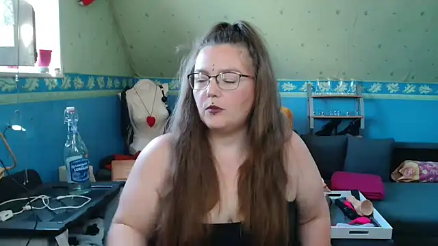 Živý XXX chat SherineDivine