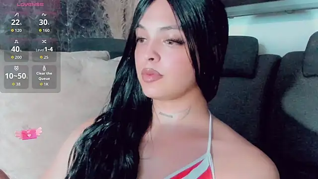 Emmaa_Saenz_ Show in webcam