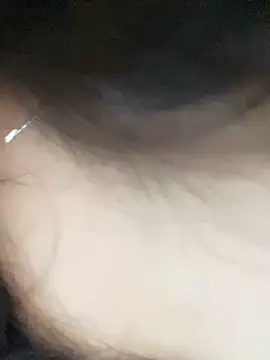 sanya-27 Show in webcam