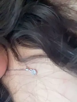 sanya-27 Show in webcam