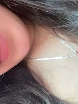 sanya-27 Webcamshow