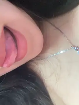 Show de sanya-27 na webcam