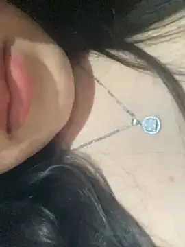 sanya-27 Webcam-Show
