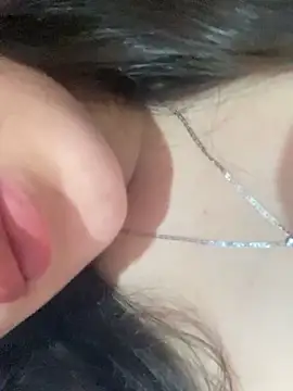 sanya-27 Show in webcam