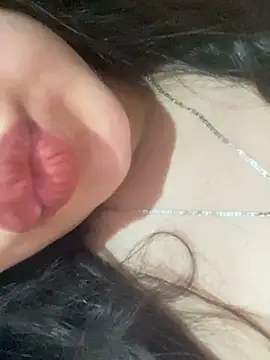 sanya-27 Show in webcam