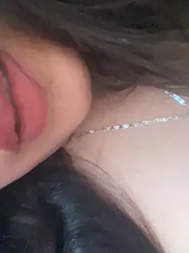 sanya-27 Webcamshow