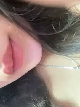 sanya-27 Webcam-Show