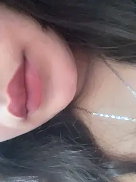 sanya-27 Webcam-Show