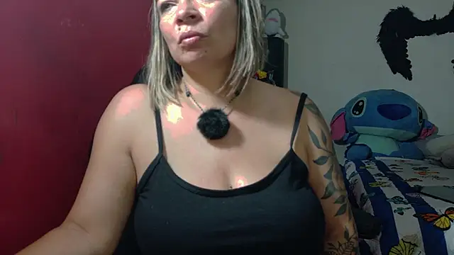 charlotedoll – Naživo XXX chat