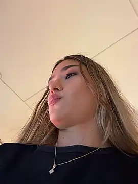 دردشة Arianavillada الجنسية المباشرة
