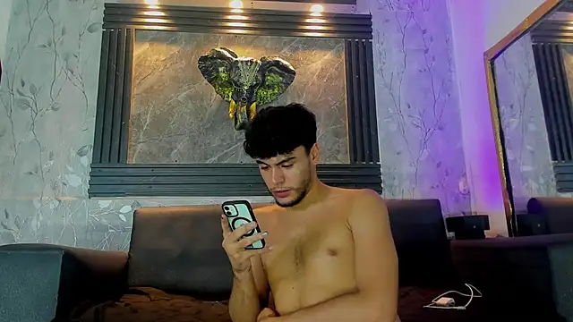 liam_genner_ Webcam show