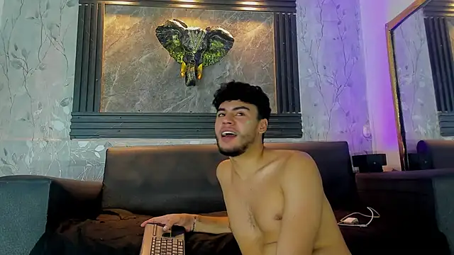 liam_genner_ Webcam Show