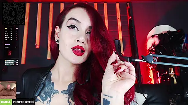 Liilith_goddess_'s Webcam Show