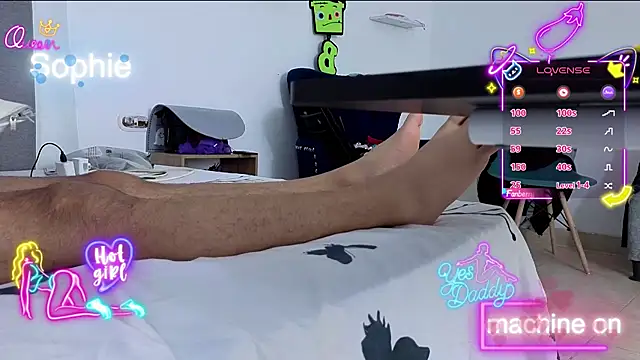 Sophiehuntress Show in webcam