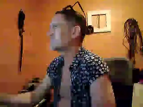 Živá chatovací místnost Lia_Y_PatrickX