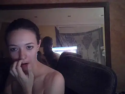 Lia_Y_PatrickX Pertunjukan Webcam