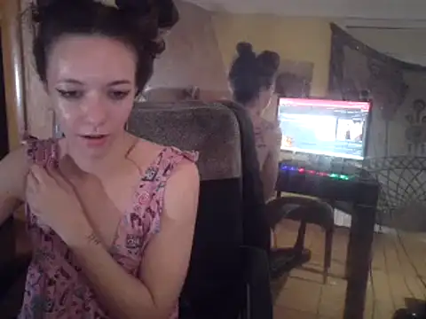 Chatroom XXX en direct de Lia_Y_PatrickX