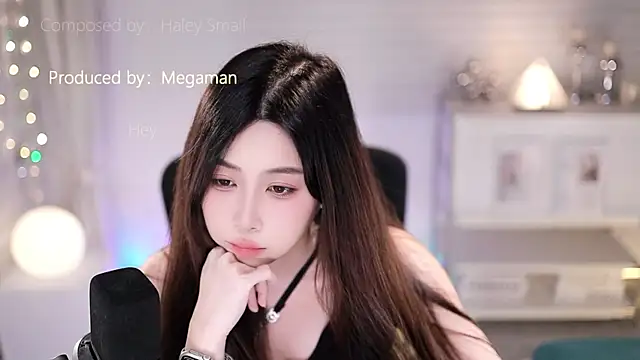 Živý XXX chat SleepArtist