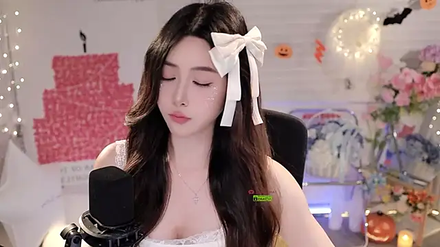 SleepArtist's Live XXX Chat
