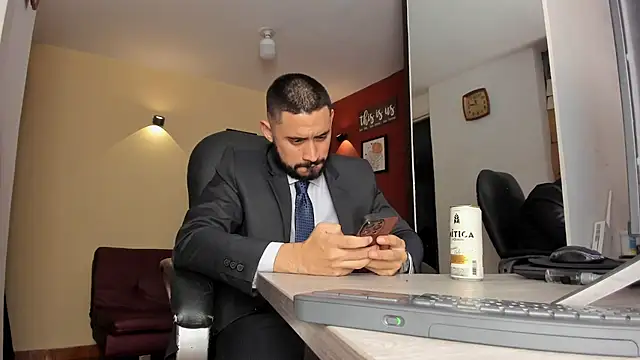 Вебкам-шоу thesexlawyerx