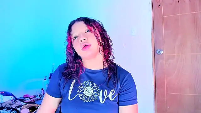 Emily_Coper18 Live XXX-chat