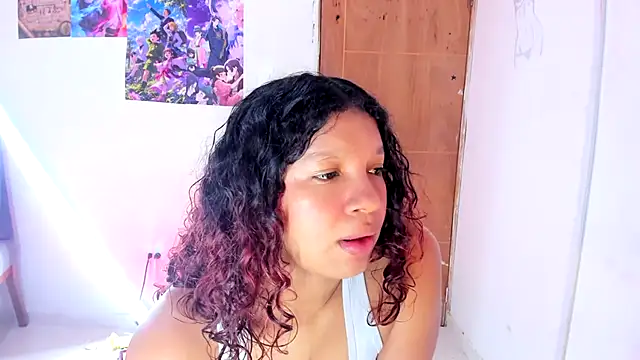 Emily_Coper18's Live XXX Chat