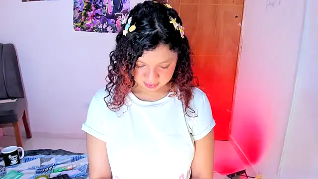 Emily_Coper18's Live XXX Chat