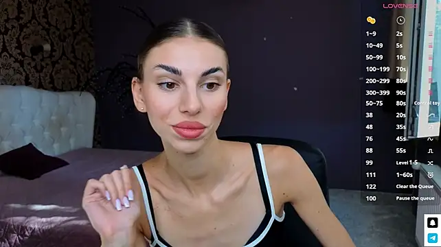 GracefulDoll Adlı Modelin Web Kamerası Şovu