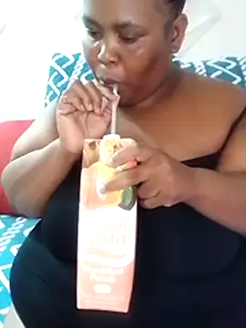 BigBellySlutty's Live XXX Chat