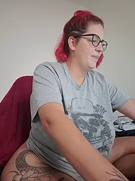 Escarlate4you_ Webcam-Show