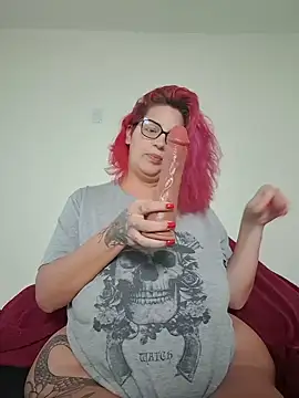 Escarlate4you_ Adlı Modelin Canlı XXX Sohbeti