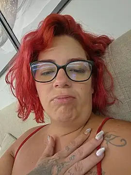 Escarlate4you_'s Webcam Show