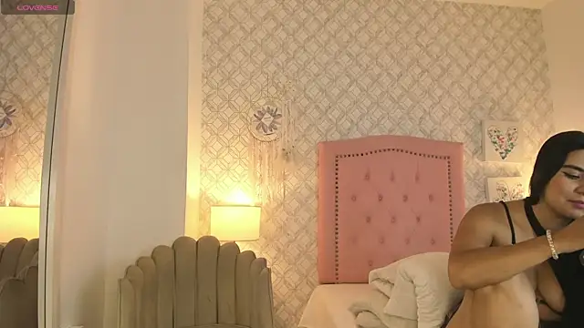 Mara_Betancurt Obrolan Langsung XXX