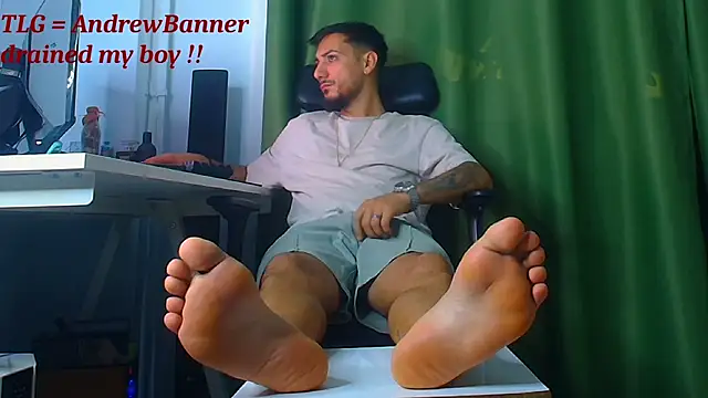 AndrewBanner Webcam show