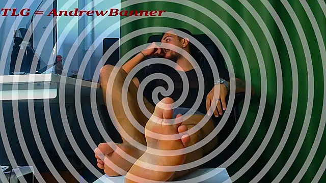 عرض كام AndrewBanner