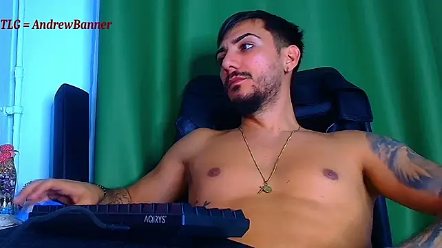 AndrewBanner Webcam show