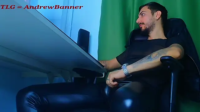 AndrewBanner Webcam Show