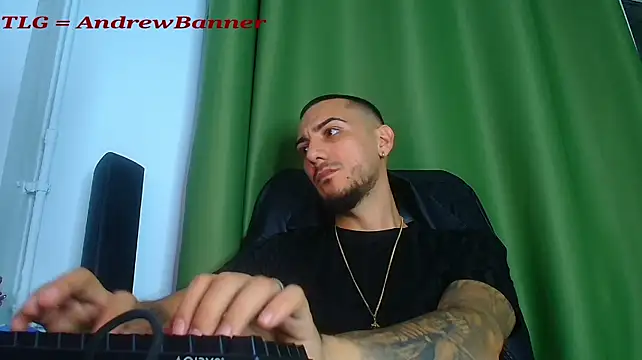 AndrewBanner Webcam show