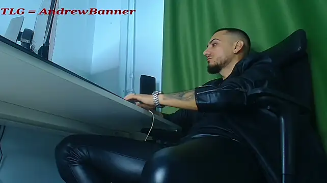 AndrewBanner Webcam show