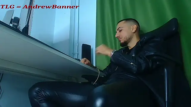 AndrewBanner Show in webcam