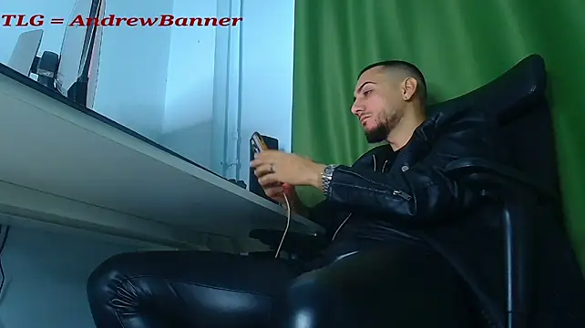 AndrewBanner Adlı Modelin Web Kamerası Şovu