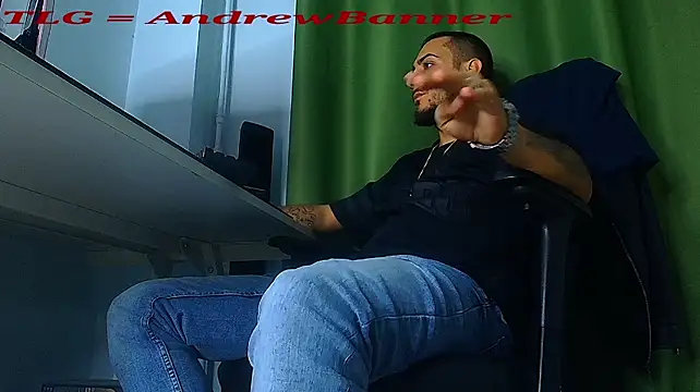 AndrewBanner Pertunjukan Webcam