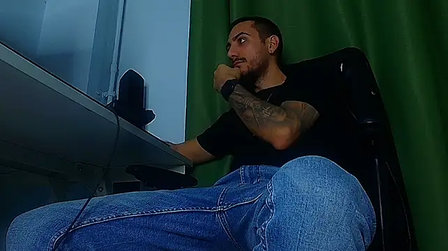 ArroganceKING – webcam-show