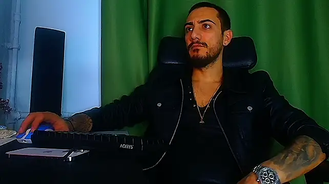 ArroganceKING Show in webcam