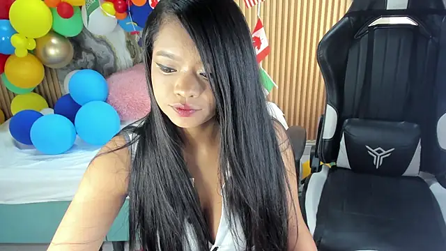 Czat XXX na żywo – Lili_16
