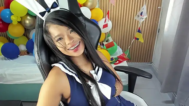 Lili_16 – Naživo XXX chat
