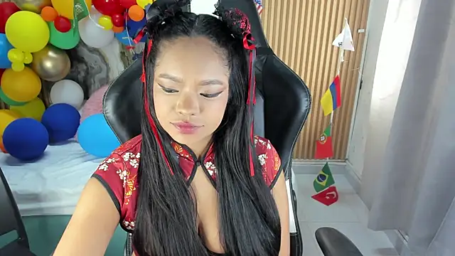 Chat +18 de Lili_16 ao vivo