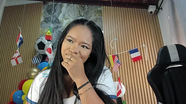 Lili_16's Live XXX Chat