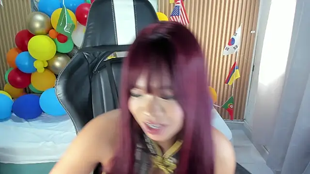 Lili_16's Live XXX Chat